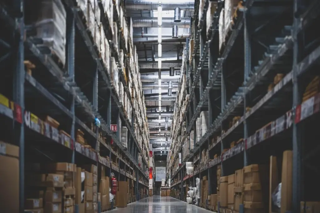 Companies and warehouses